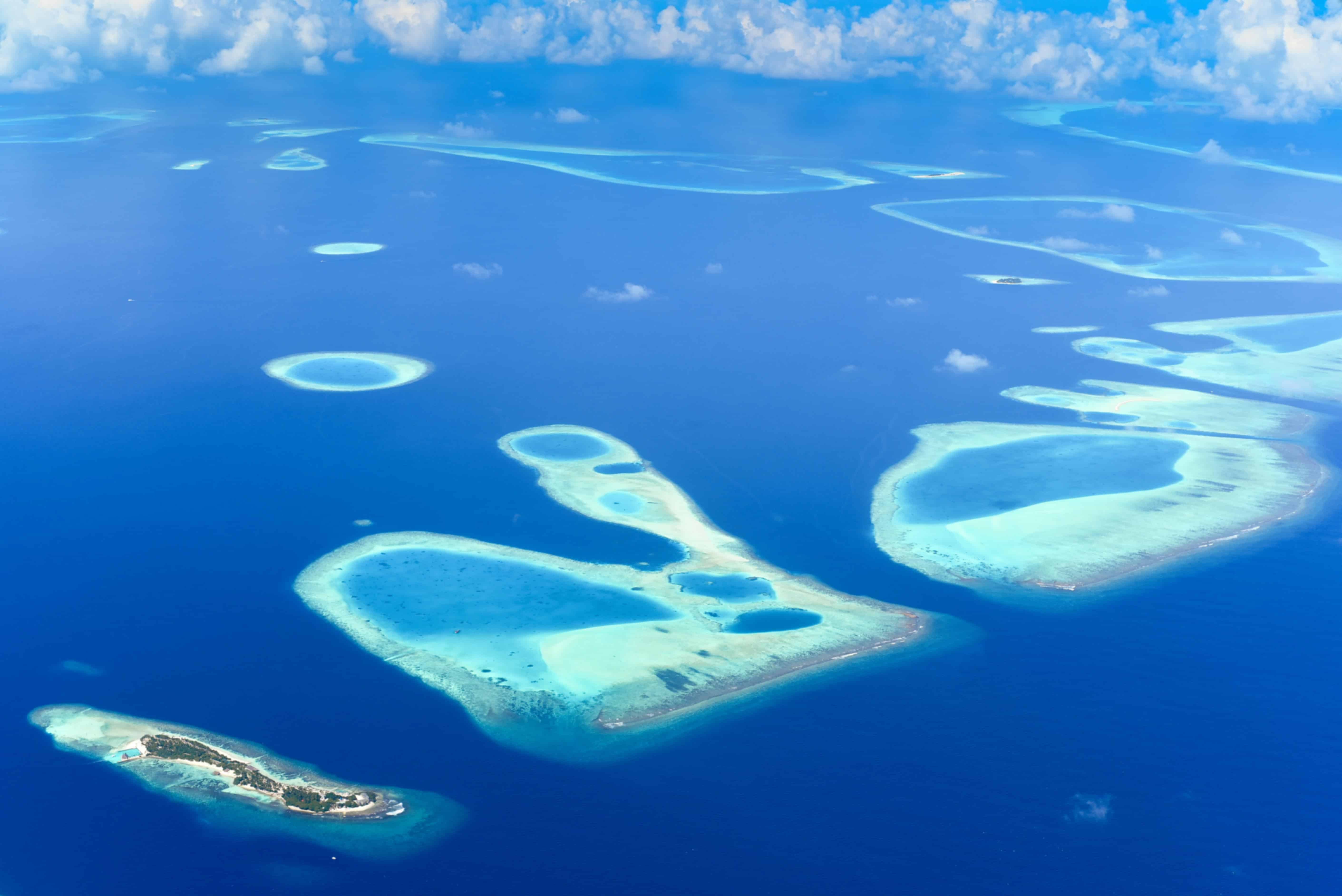 Best Atolls in the Maldives: Top 10 Islands for Diving, Resorts & Honeymoons